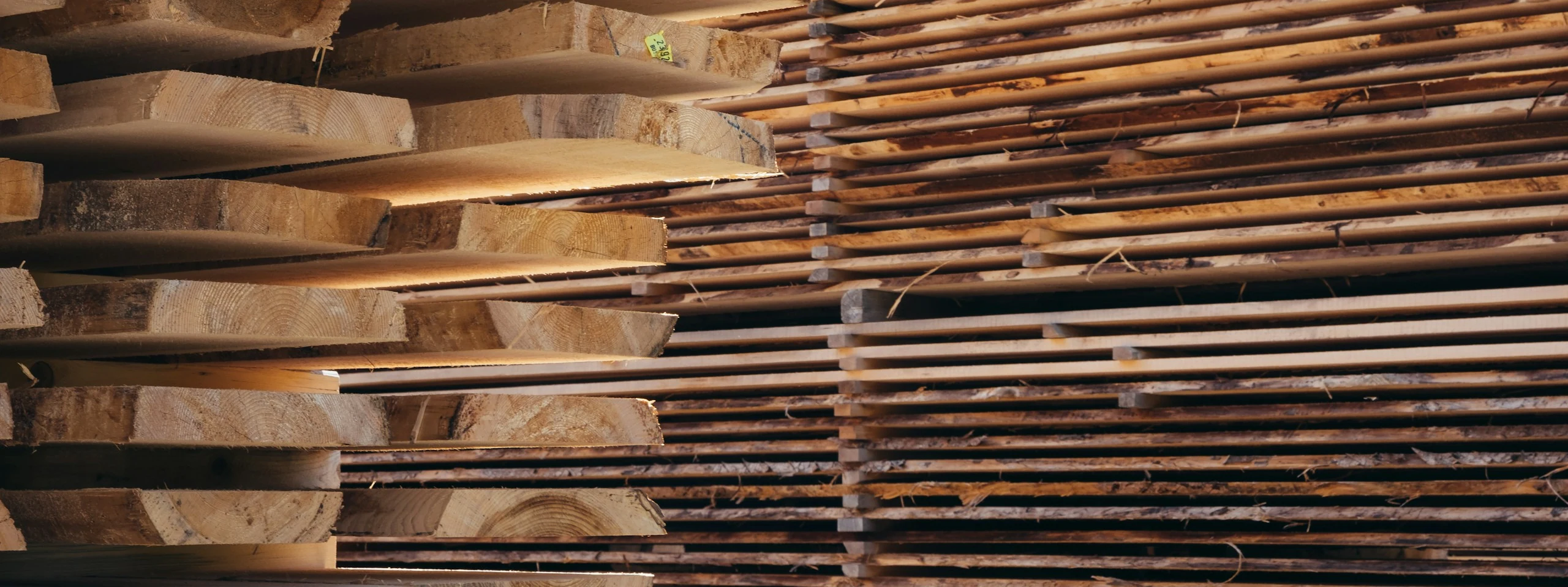 Help builders and makers source reclaimed materials before they hit the skip.