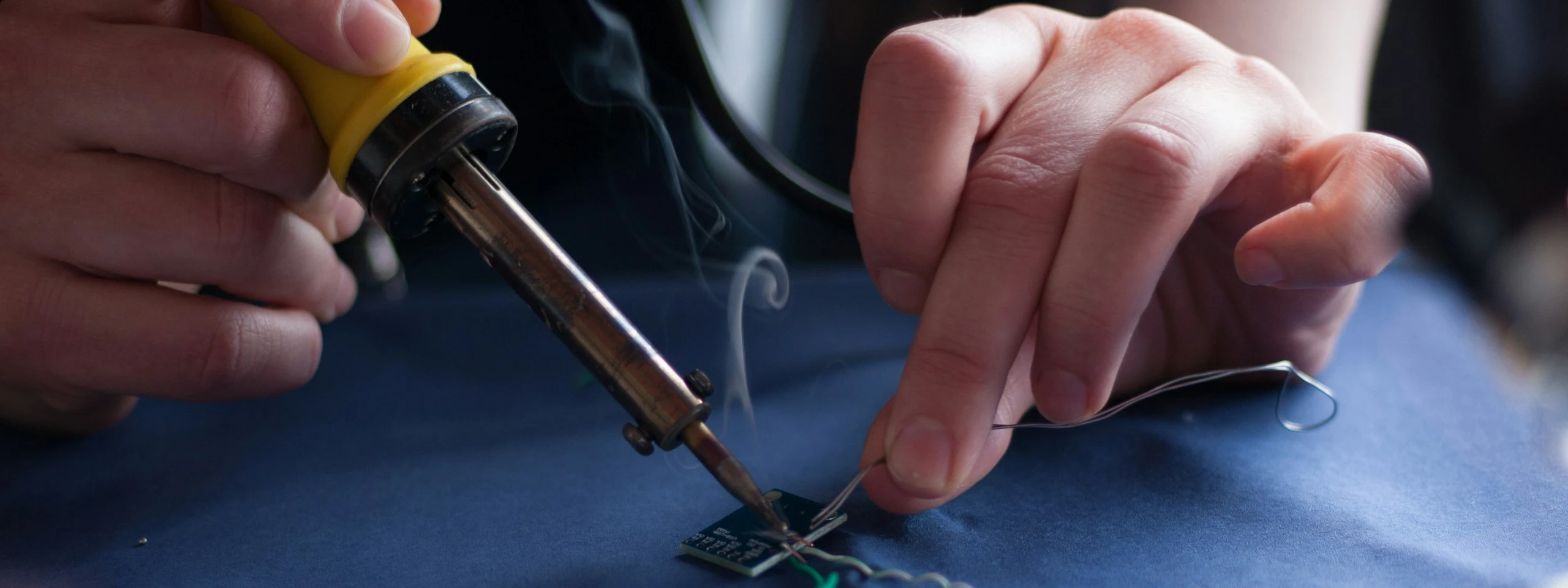 Help someone with a broken device figure out what's wrong — and whether it's worth fixing.